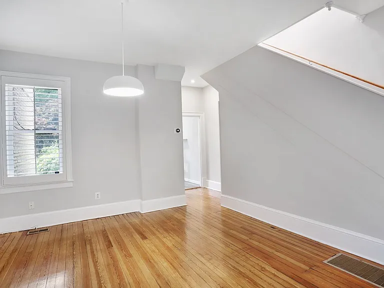 1373 N Carolina Ave NE — Photo 12