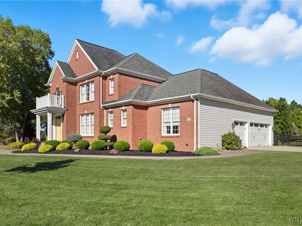 337 Park Pl, Grand Island, NY 14072