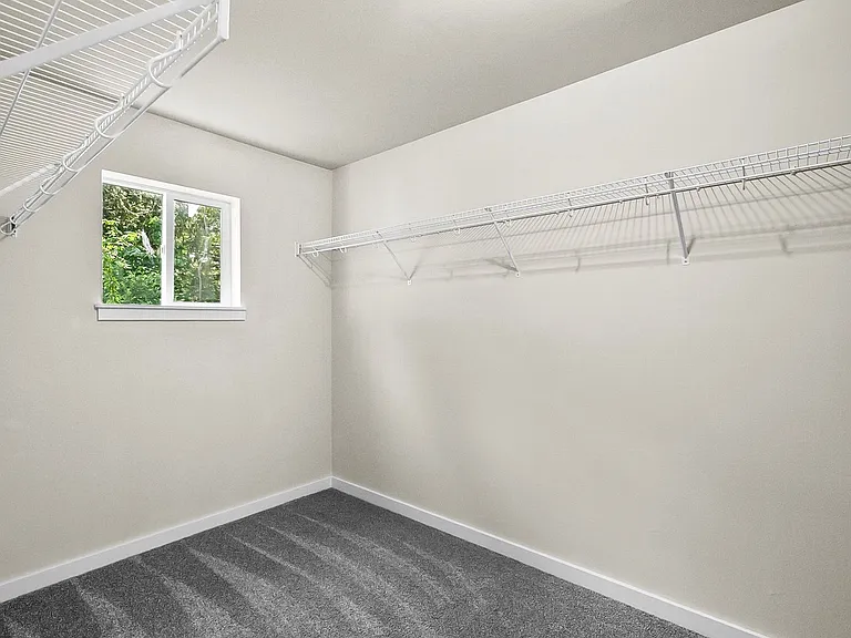 1320 Weaver Way — Photo 32