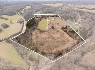 127 Dolittle Ln, Chamois, MO 65024