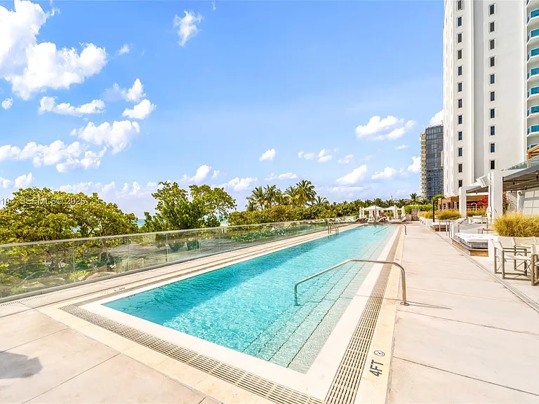 2301 Collins Ave #1030 — Photo 24