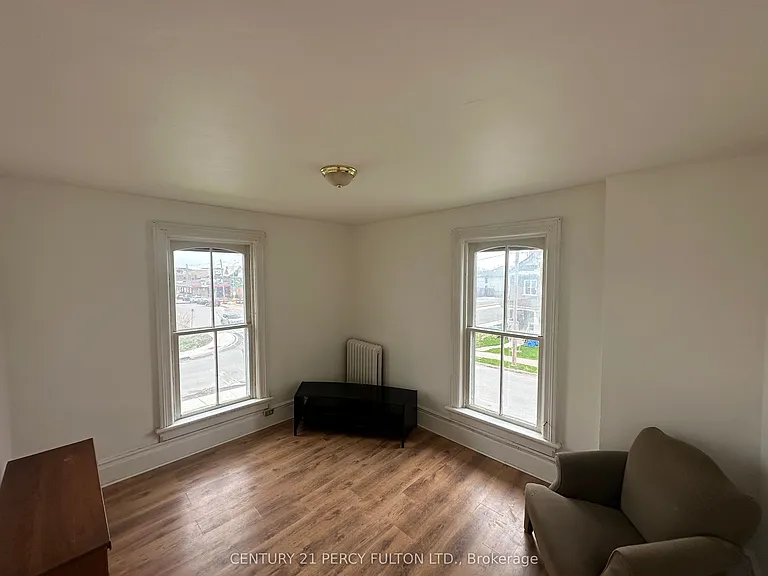 23 Glenelg St W #ROOM — Photo 8
