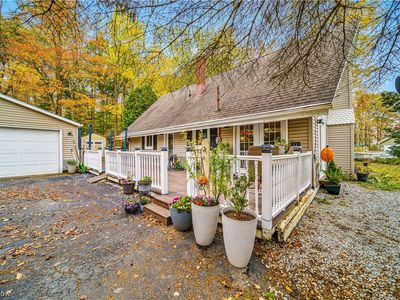 933 Long Shadow Ln, Roaming Shores, OH, 44085