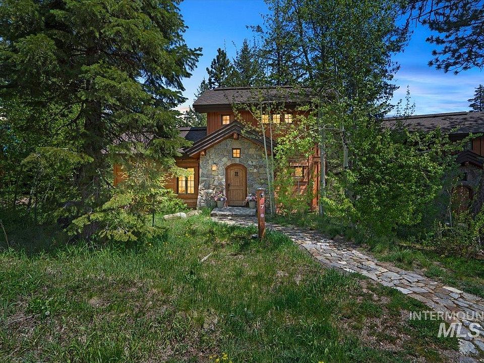 1st image of 7 Rock Creek Ct