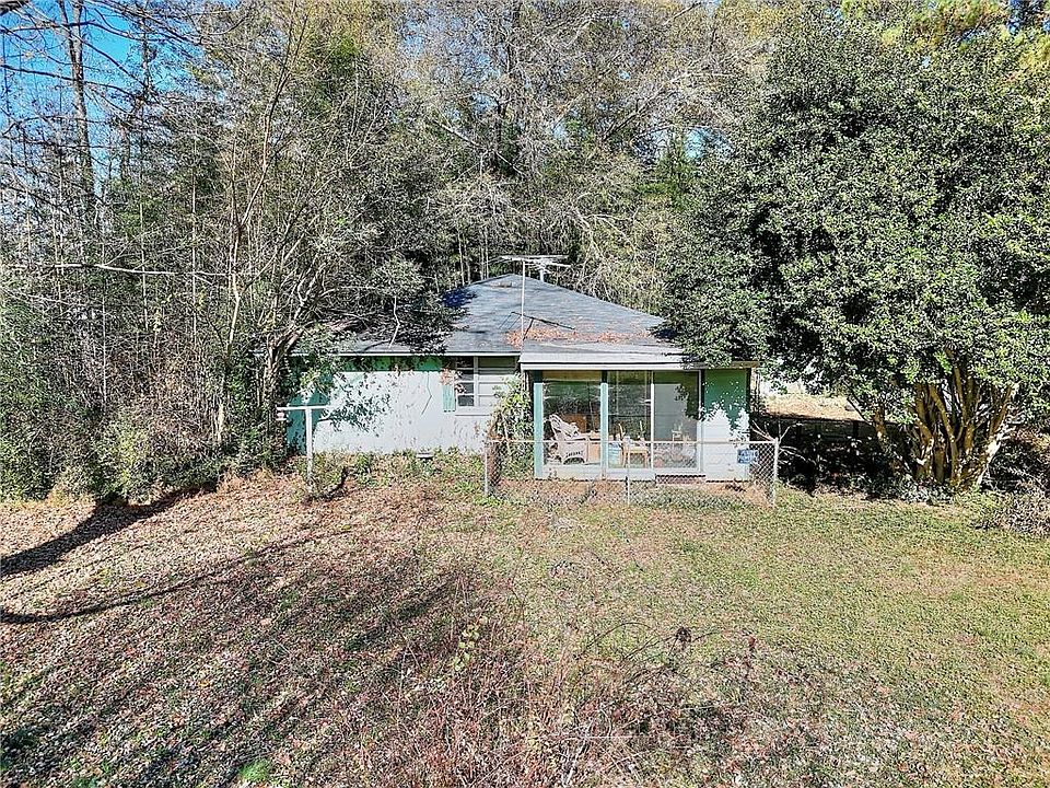 1st image of 1045 Plainview Dr