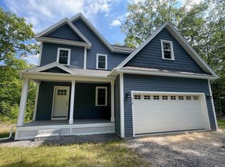 213 Dunton Rd, Naples, ME 04055