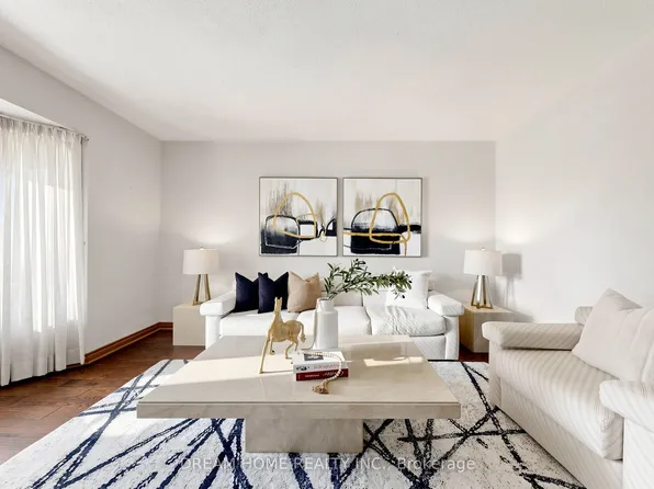 312 Valeria Blvd, Vaughan, ON L4L 6V7
