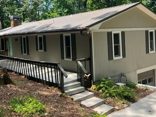 11 Mizzen Ln, Salem, SC 29676