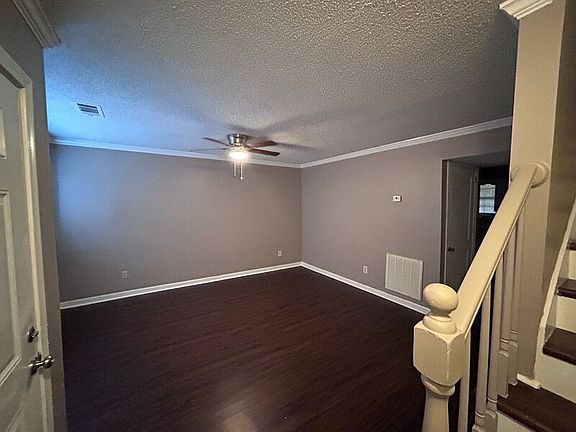 4th image of 5508 Saint James St