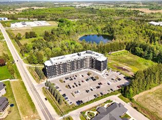 525 New Dundee Rd #322, Kitchener, ON N2P 0K8