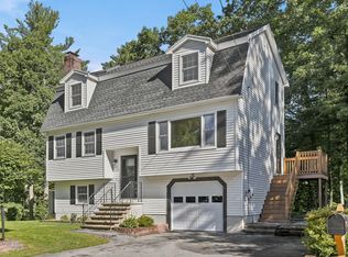 21 Pumpkin Ln, Tewksbury, MA 01876