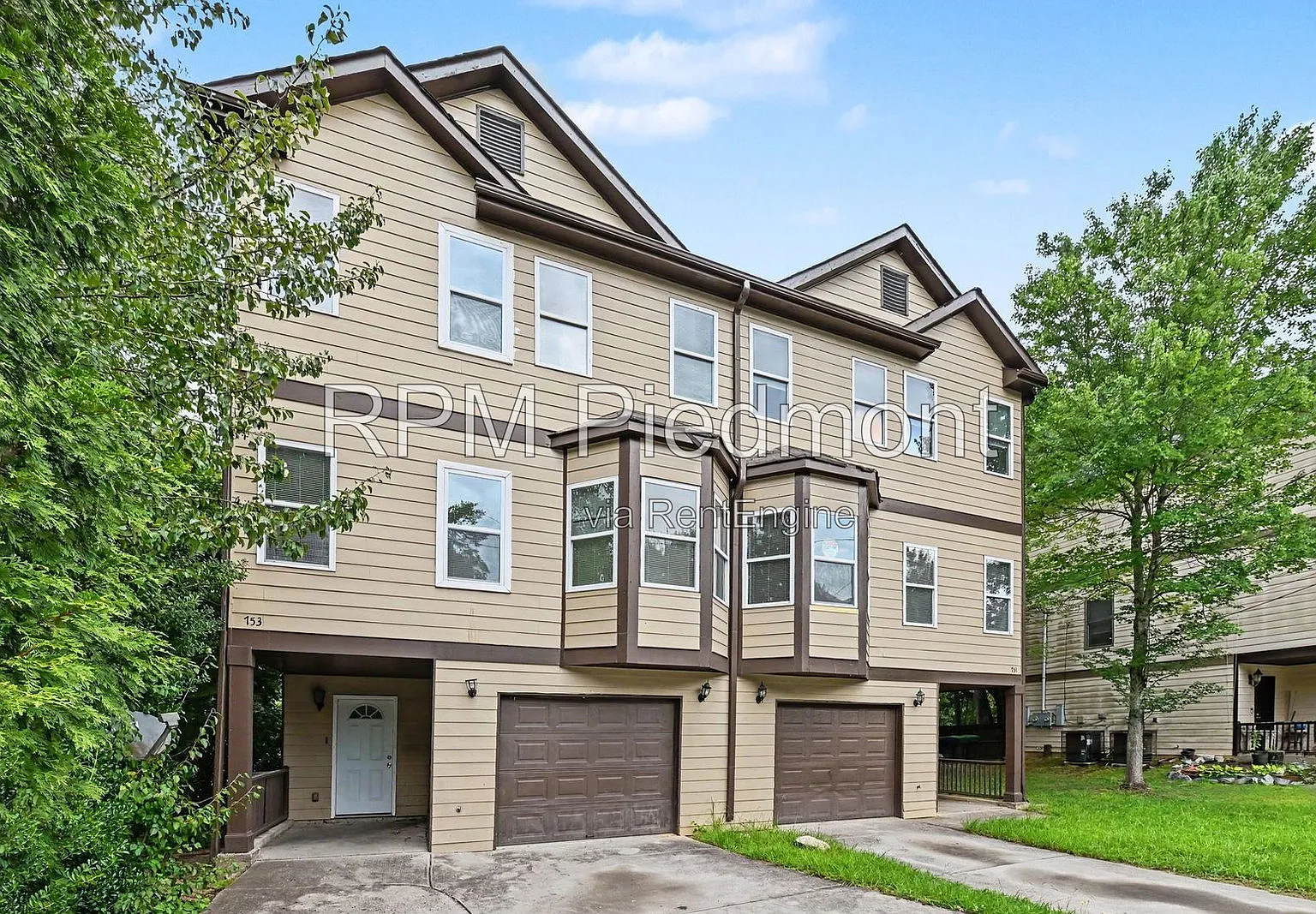 4 bed, 2.0 bath, 1785 sqft, $2,200 — Photo 1