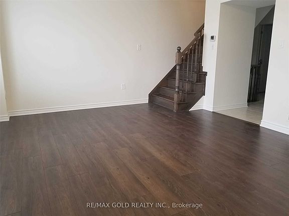 3rd image of 56 Stewardship Rd