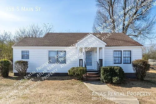 958 S Main St Photo 1