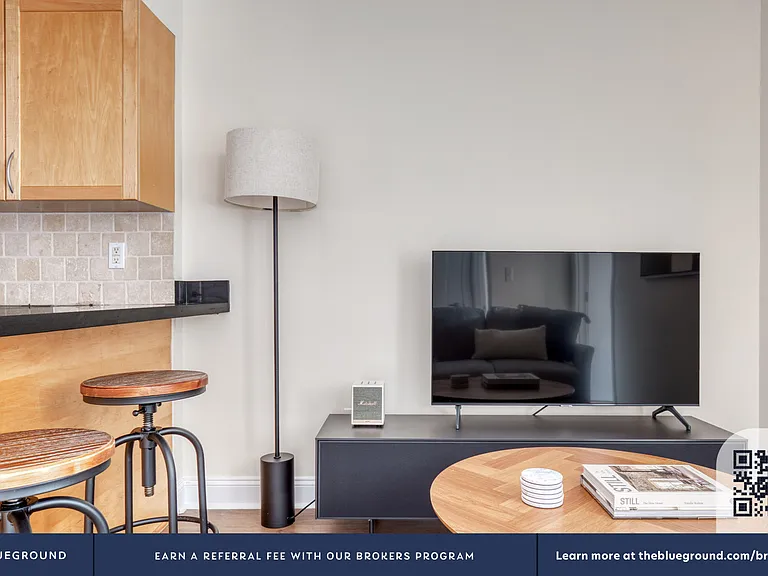 143 Mulberry St #3A — Photo 4