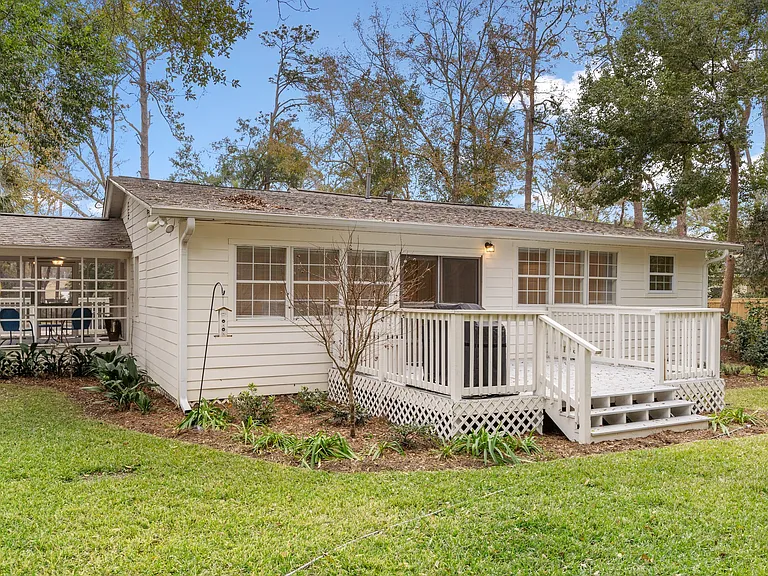 1936 Truett Dr — Photo 18