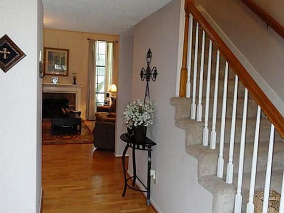 3rd image of 15306 Evergreen Knoll Ln