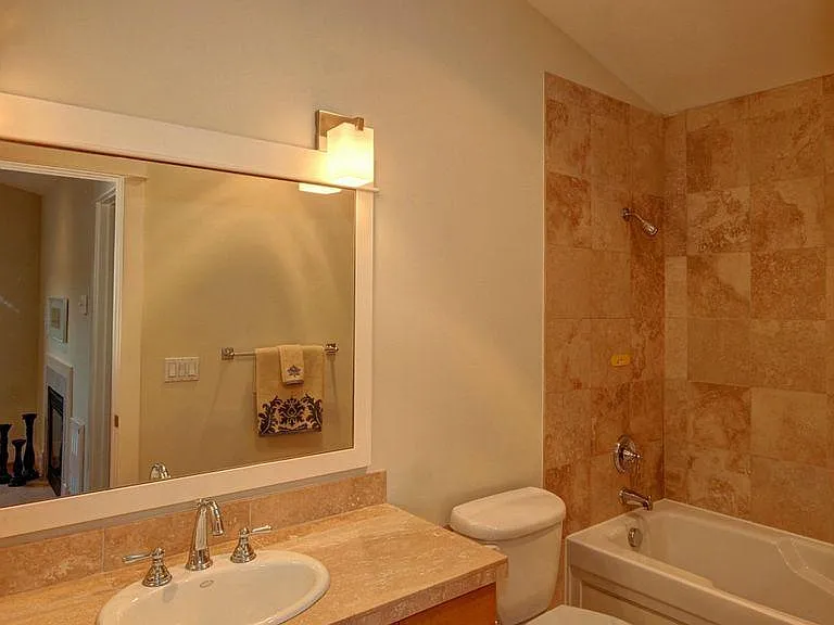 3rd floor master bathroom