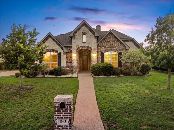 1093 Hesselridge Dr, Hewitt, TX 76643