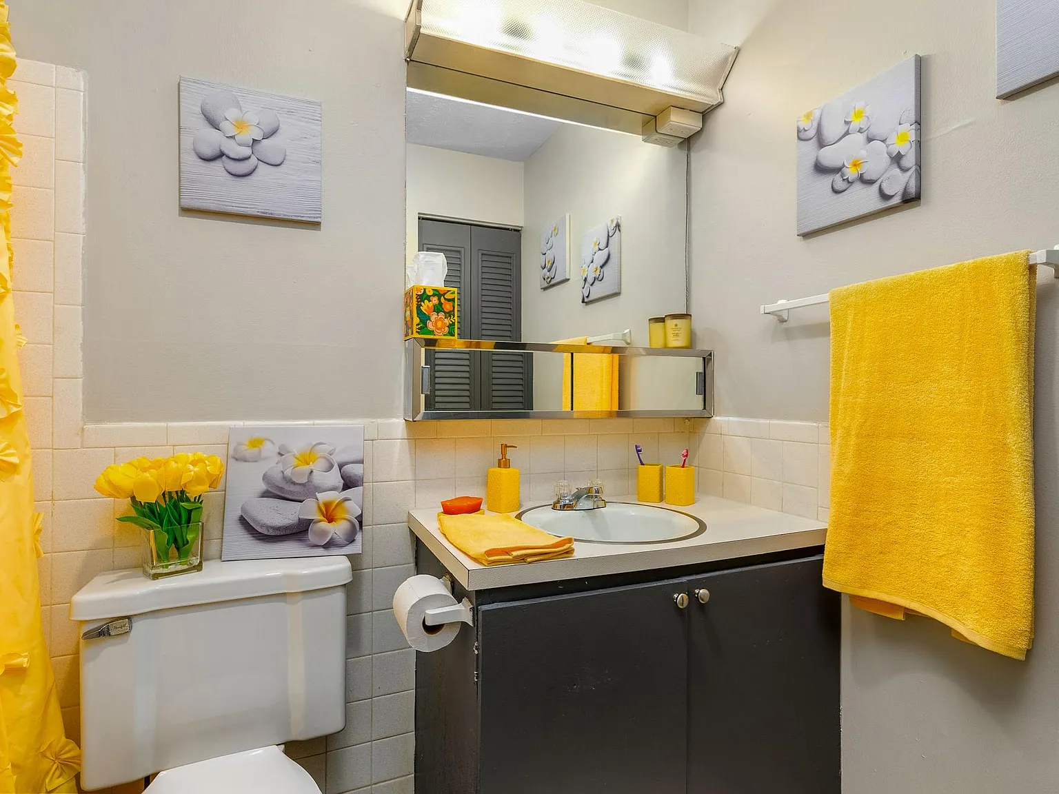 Cedarwood Court — Photo 4