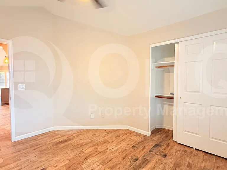 9140 E Siesta Ln — Photo 10