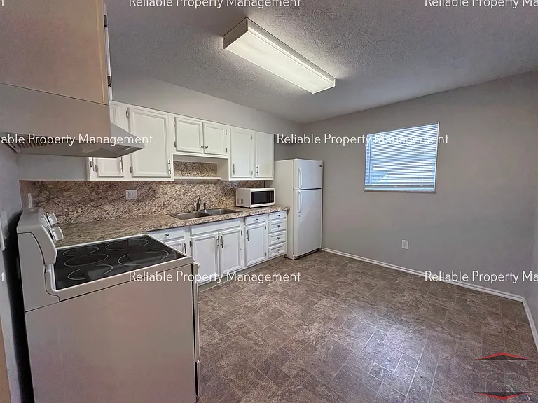 255 E Main St #22 — Photo 12