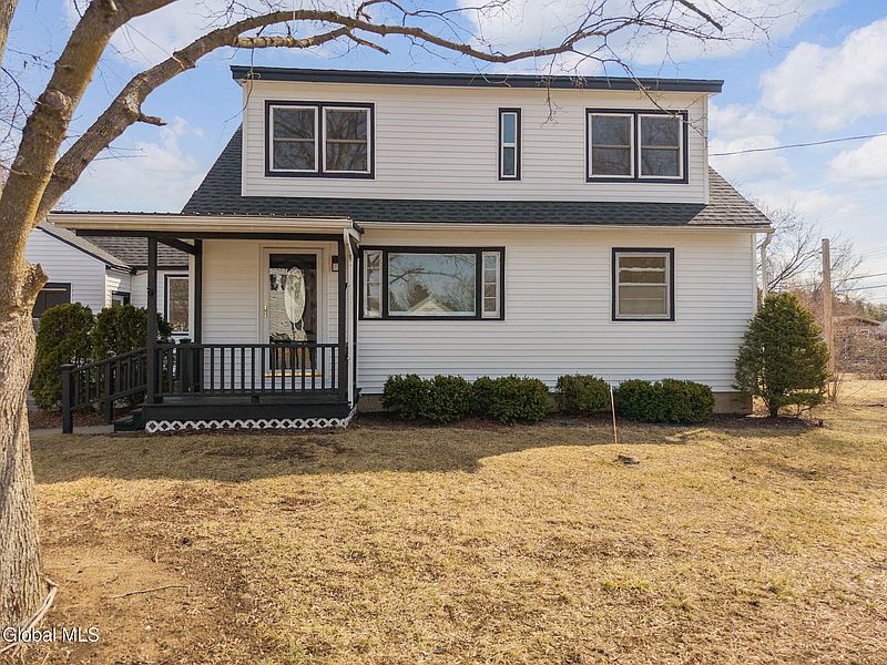 3rd image of 6 Woodside Avenue