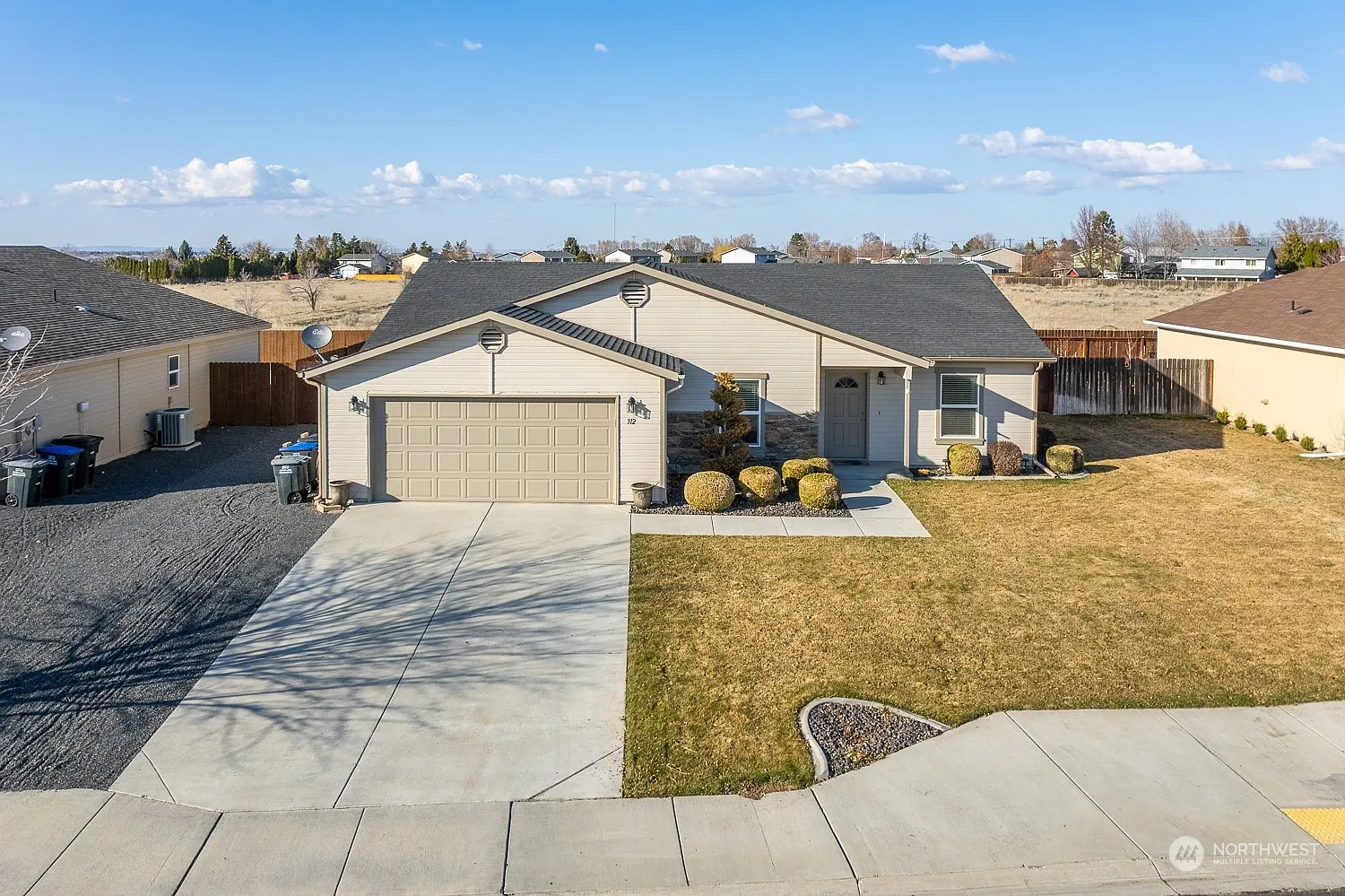 312 E Linden Avenue photo 1