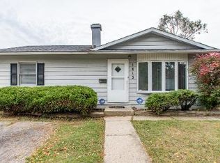 1813 Western Ave, Waukegan, IL 60087