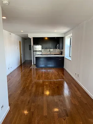 Rented by Astoria Property Services, LLC | media 4
