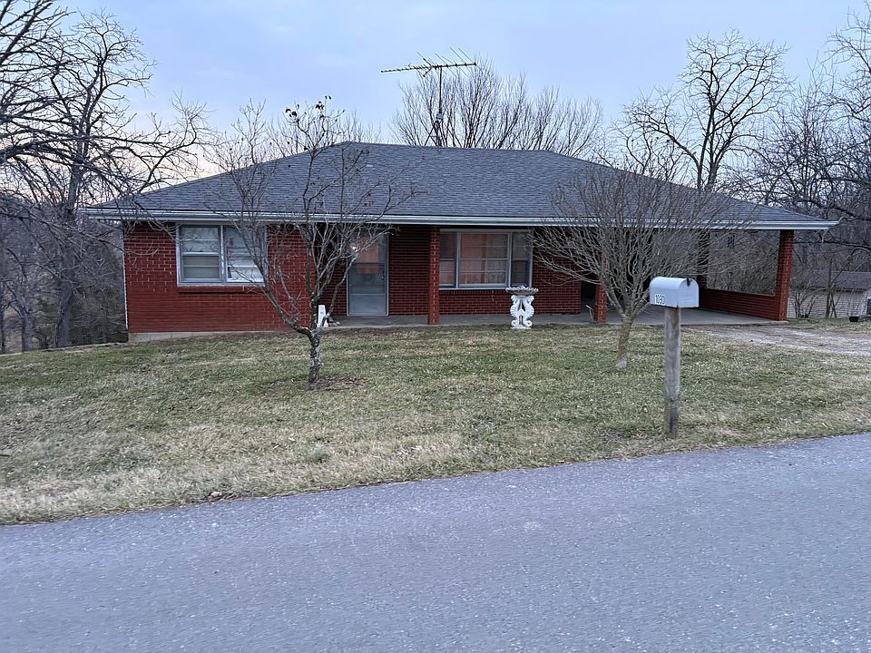 2nd image of 1090 Gratz Rd