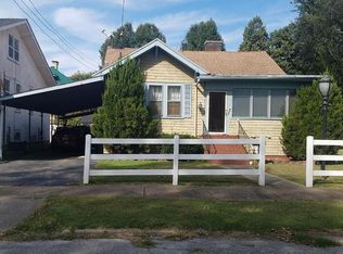 616 26th St, Cairo, IL 62914