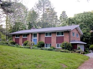 82 Heather St, Laceys Spring, AL 35754