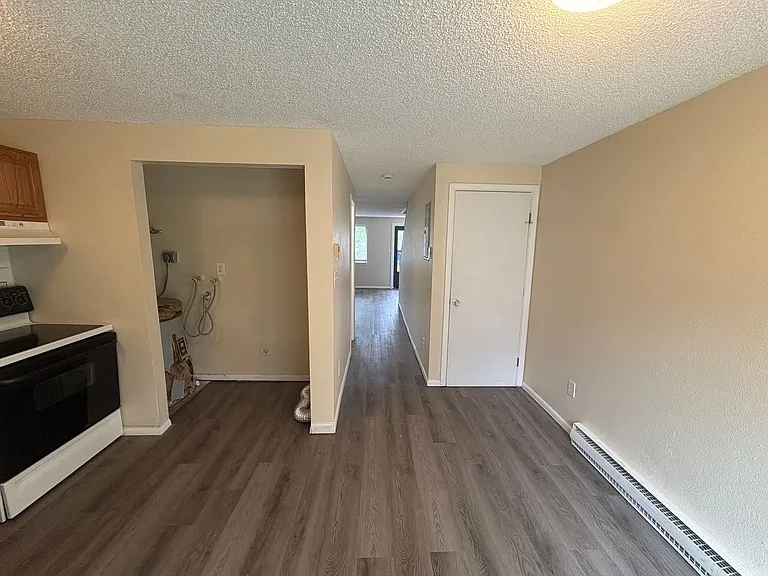 3550 Butternut Dr — Photo 9