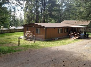921 NE Larson Lake Rd, Belfair, WA 98528