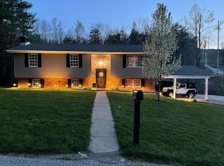 4524 Dog Fork Laurel Rd, Catlettsburg, KY 41129
