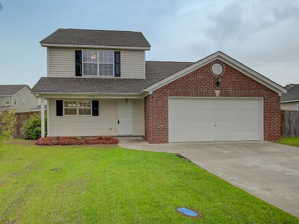7928 High Maple Cir, North Charleston, SC 29418