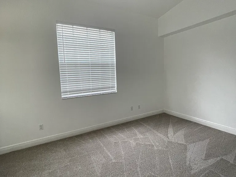8620 Ibis Cove Cir — Photo 31