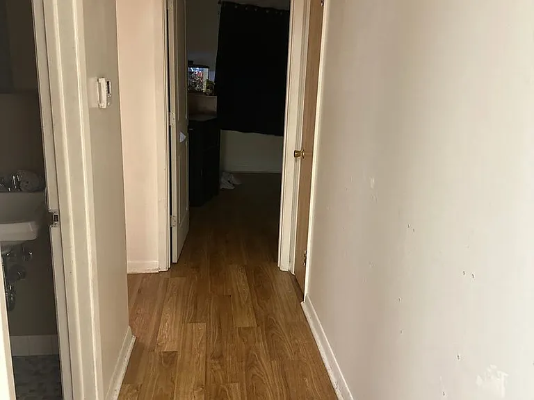 420 W Wood St — Photo 6