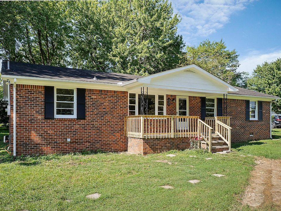 1st image of 235 Meadow Brook Dr