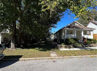 114 Osage St, Leavenworth, KS 66048