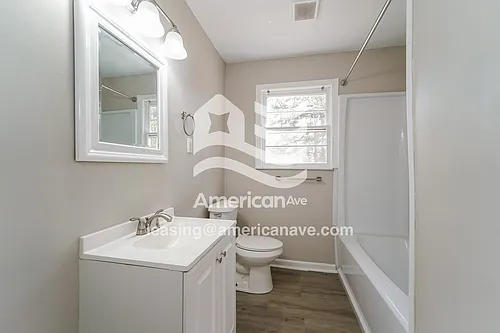 1880 Camellia Ln Photo 1