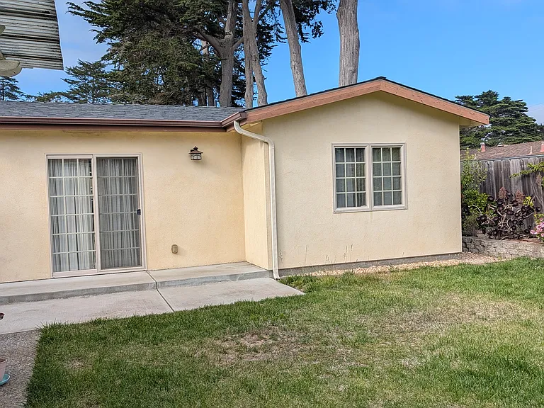 3104 Everett Cir — Photo 1