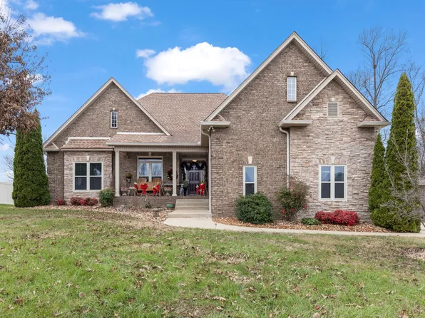 1031 Carrs Creek Blvd, Greenbrier, TN 37073