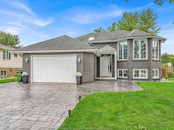 4th image of 242 George Cres