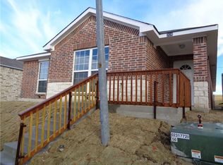 204 Streamside Dr, Desoto, TX 75115