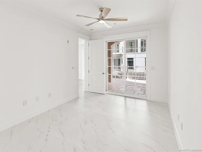 47 SW Osceola St #206 — Photo 12
