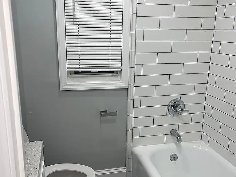 6 Grove St #2F — Photo 3