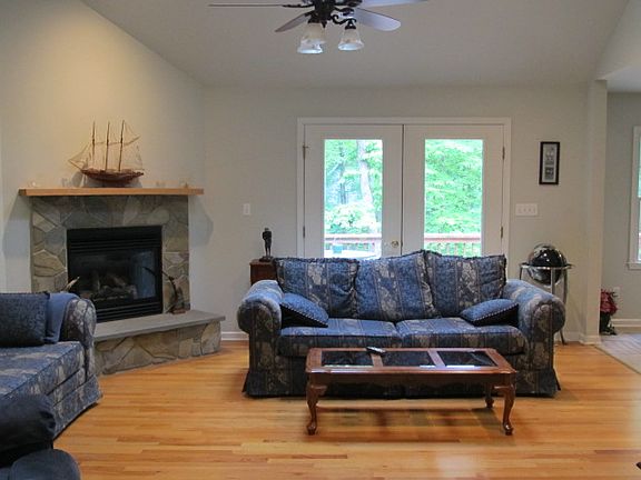 5th image of 23 Ponderosa Ln