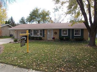 1619 Syracuse Ln, Schaumburg, IL 60193